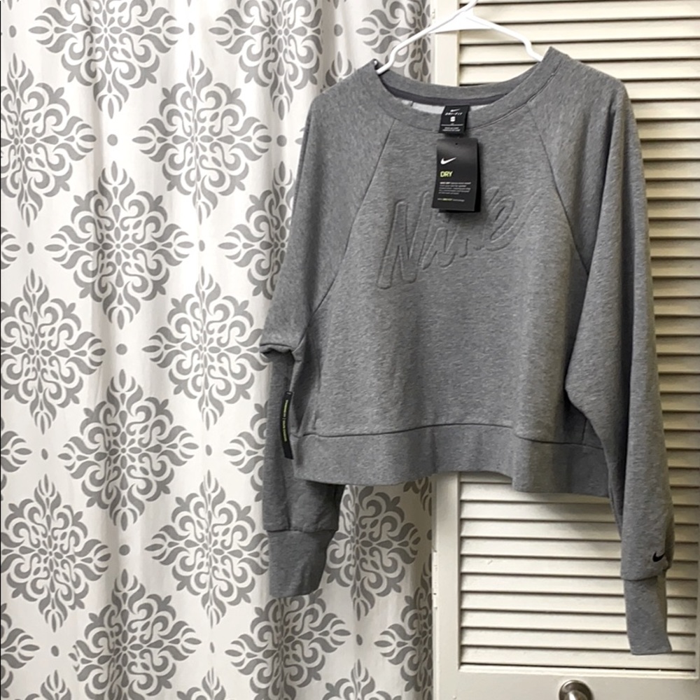 Nike Dri-Fit Cropped Plus Sweatshirt! NWT 2X!!!